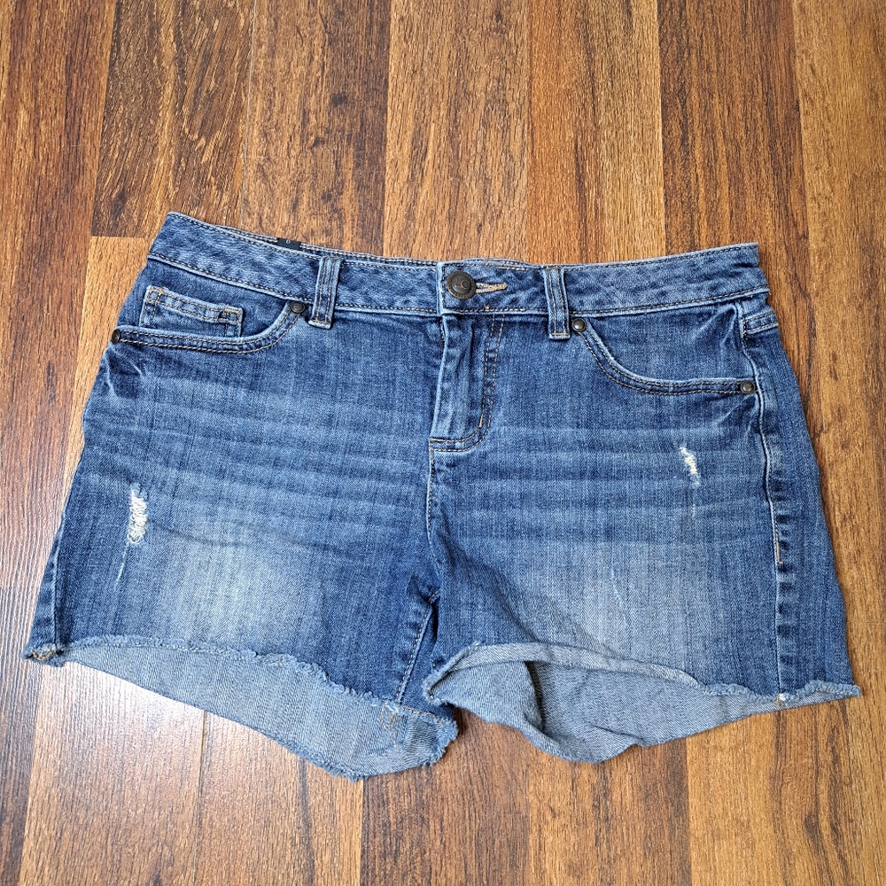 Lauren Conrad Denim Jean Shorts Women’s Size 6 Distressed Raw Hem Blue (Ref 20 )